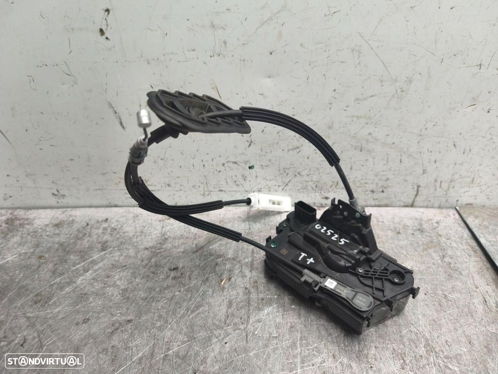 FECHADURA PORTA TRASEIRA DIREITA FORD KUGA - 1