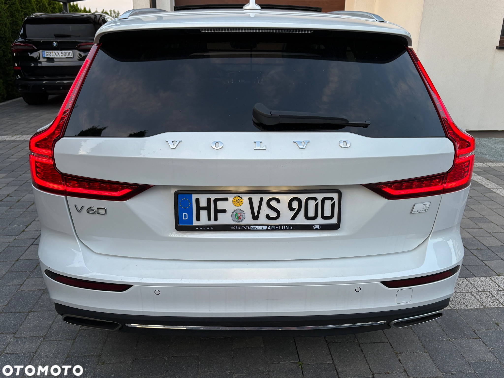 Volvo V60 T6 AWD Recharge Geartronic Inscription - 9