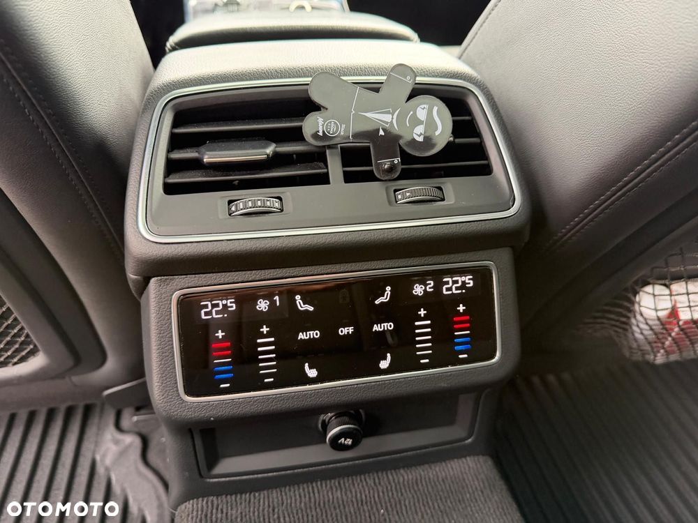 Audi A6 Avant - 26