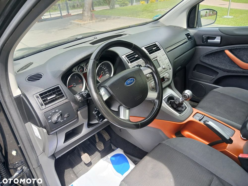 Ford Kuga 2.0 TDCi Titanium - 14