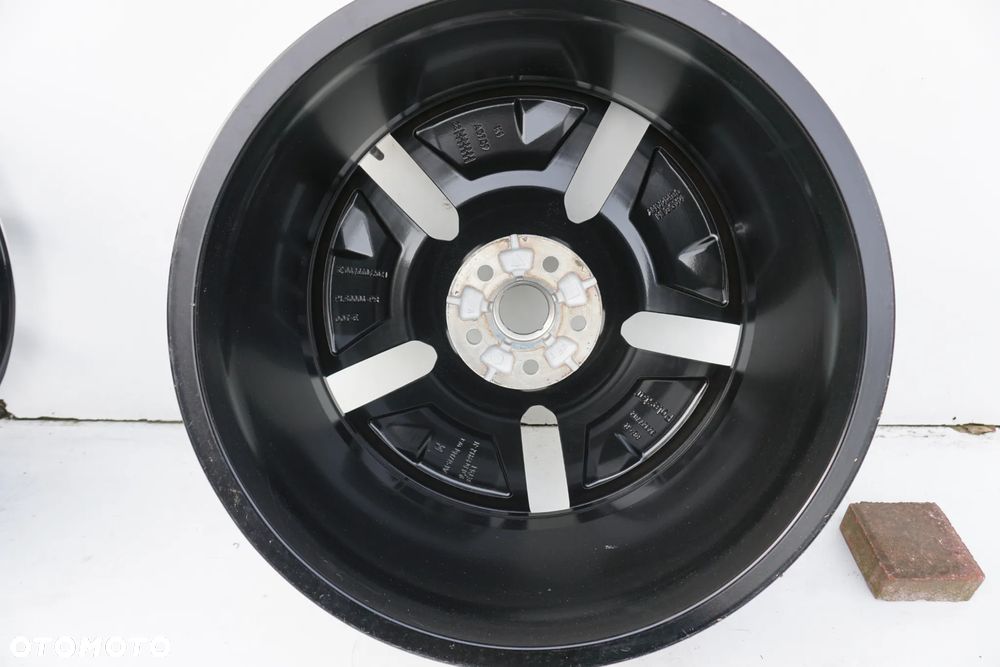 5x108 19 9J et53 Volvo Polestar 32327782 - 5