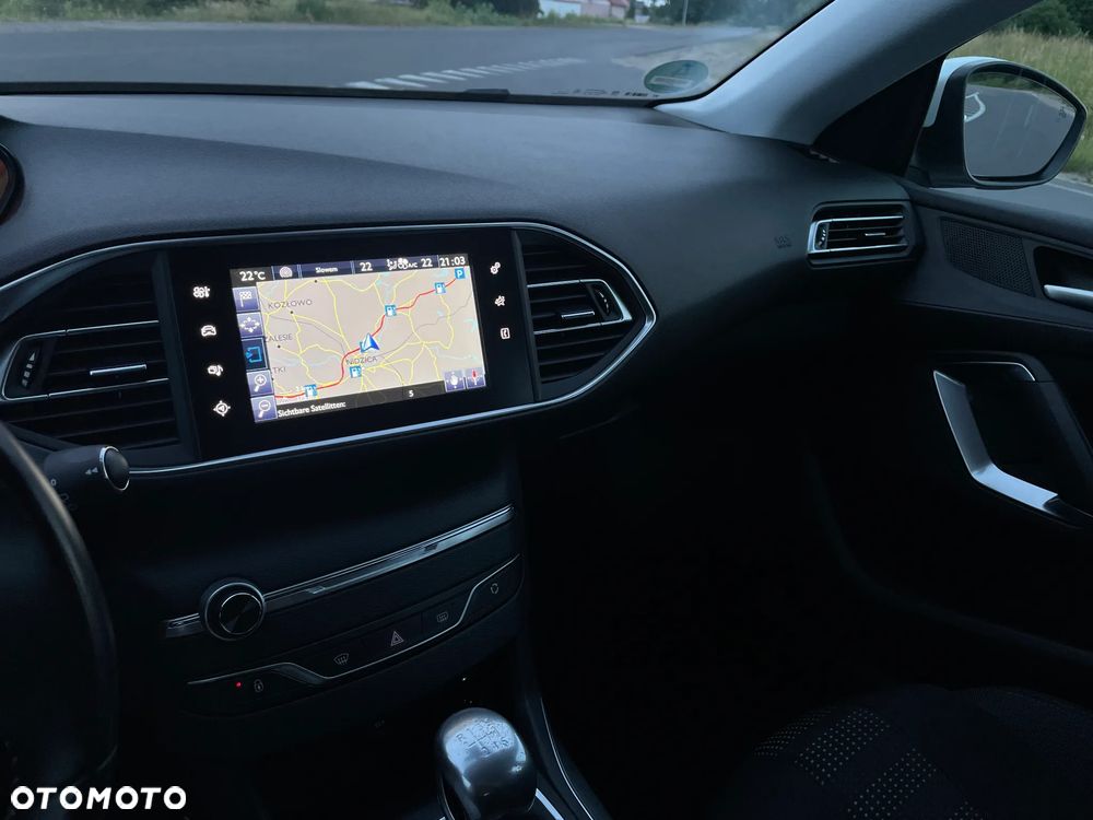 Peugeot 308 1.6 BlueHDi Business Line S&S - 13