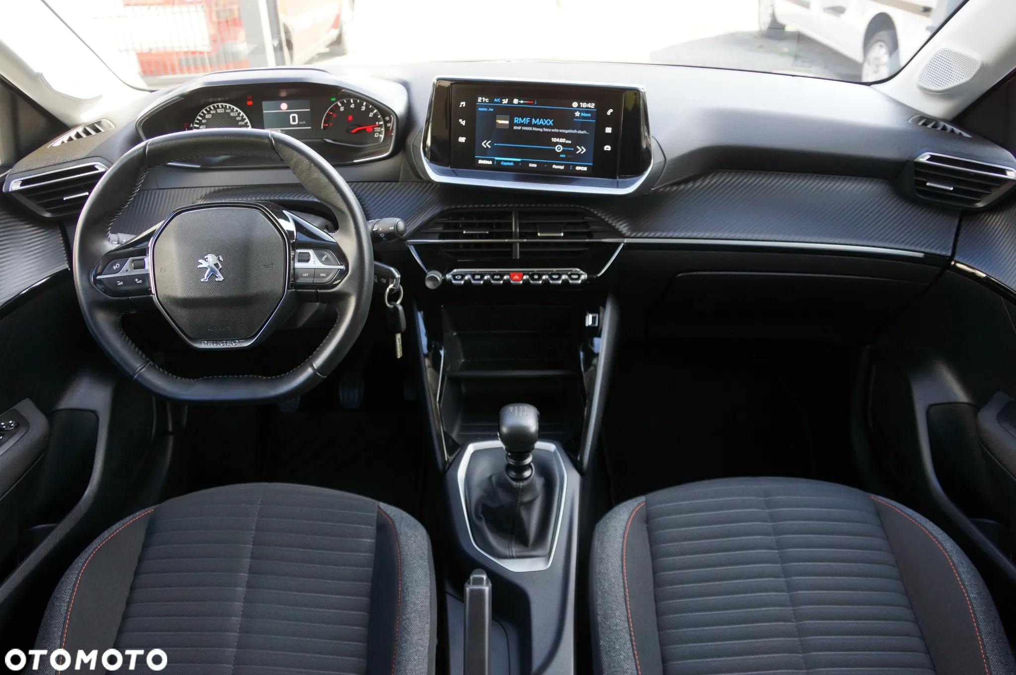 Peugeot 208 PureTech 100 Active - 11