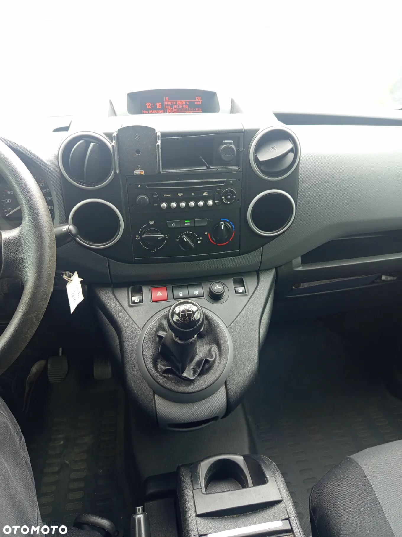 Peugeot Partner - 8