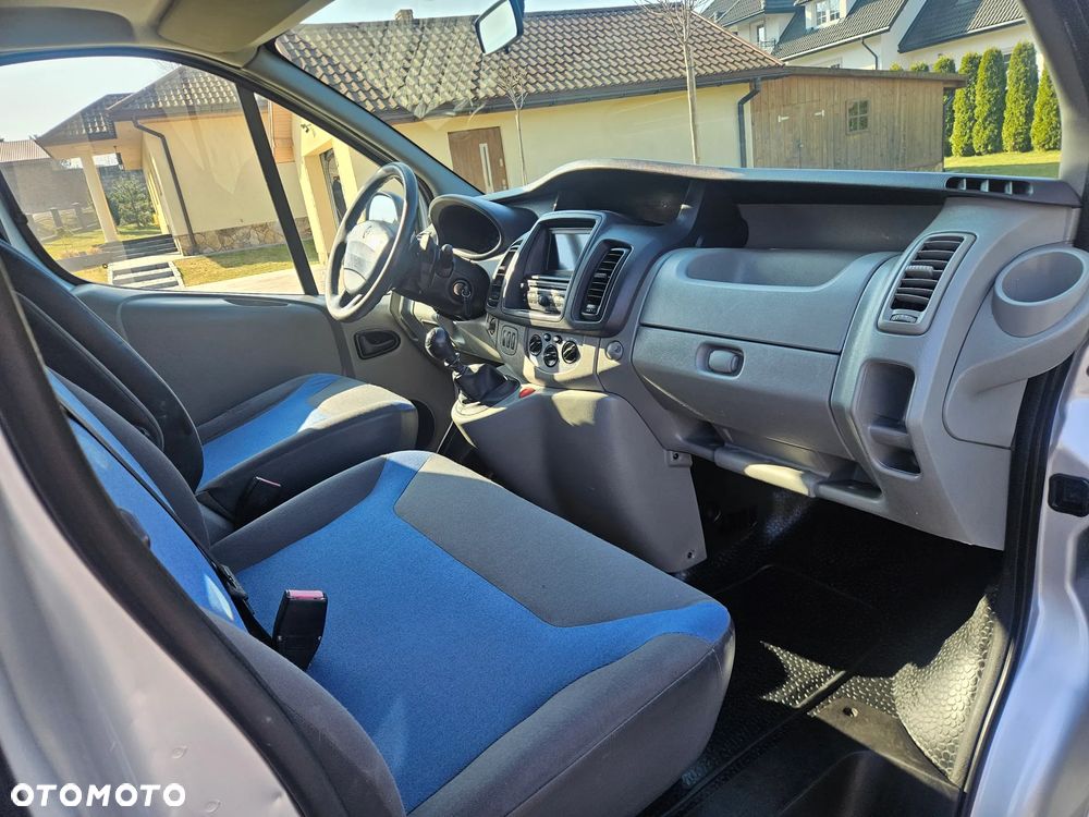 Renault TRAFIC - 5