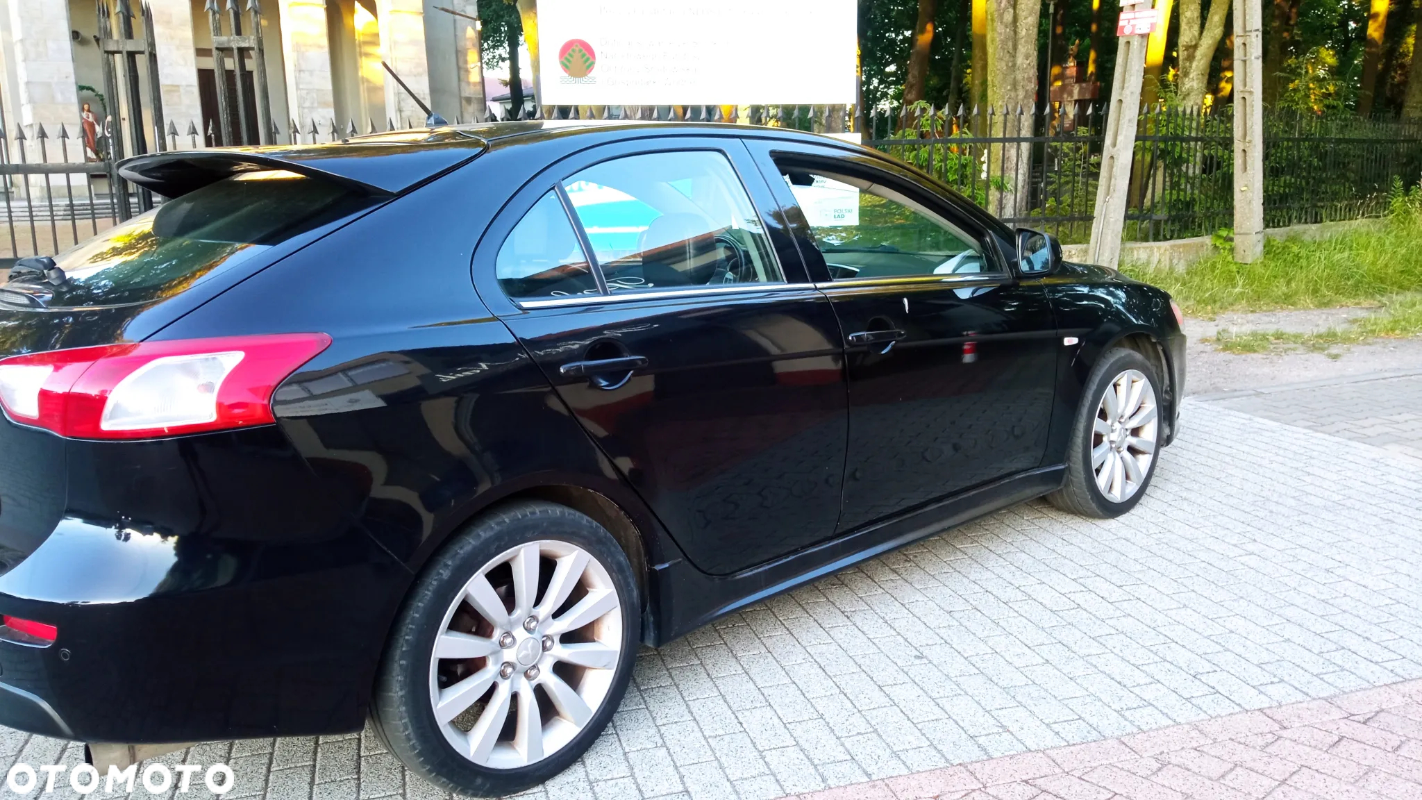 Mitsubishi Lancer 2.0 DID Instyle NAVI - 3