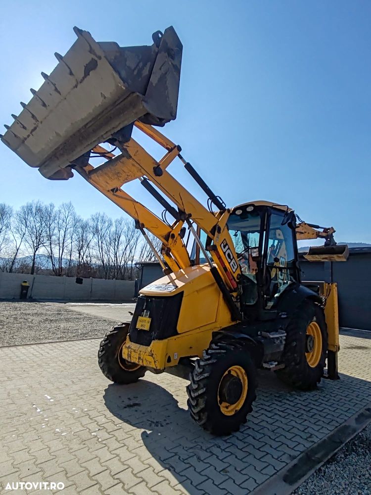 JCB 3CX - 19