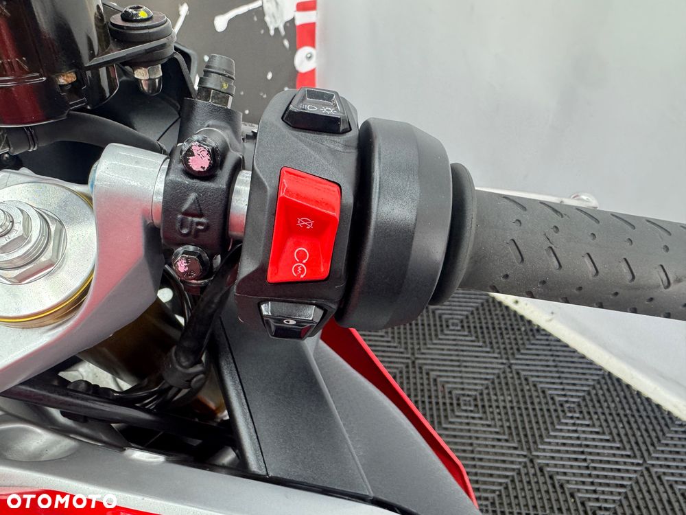 Aprilia RS - 25