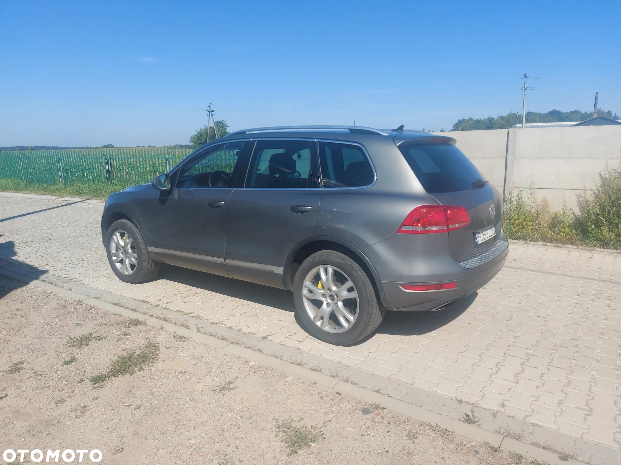 Volkswagen Touareg 3.0 V6 TDI 4Motion DPF Automatik - 2