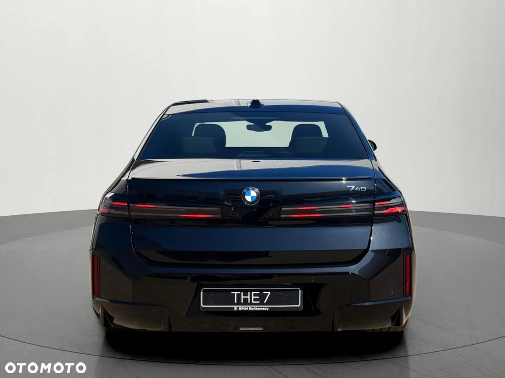 BMW Seria 7 - 7