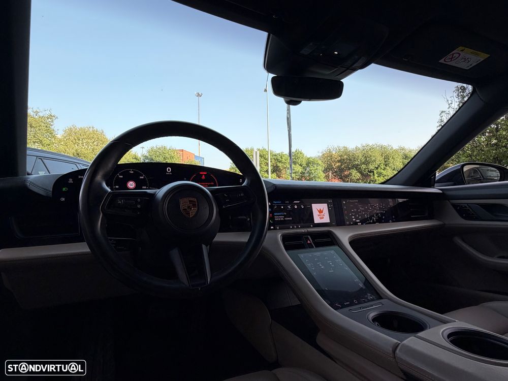 Porsche Taycan 4S Bateria Performance Plus - 11