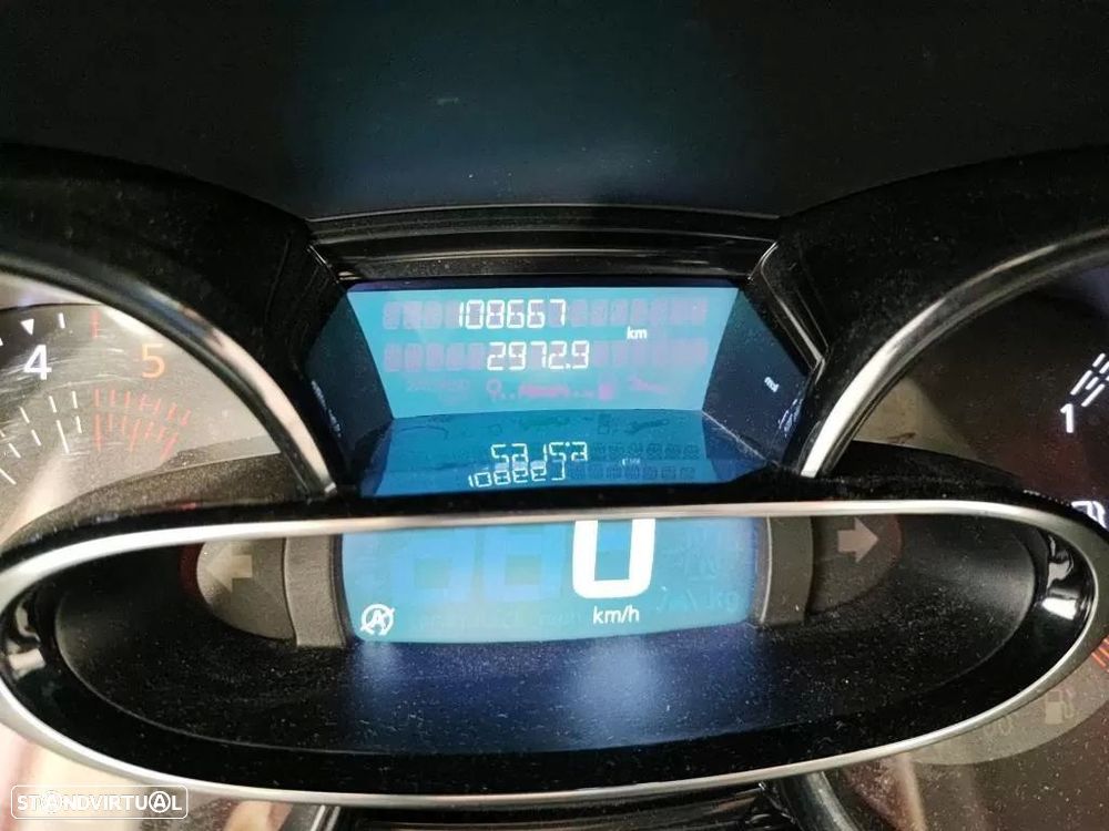 Renault Clio 1.5 dCi Comfort - 6