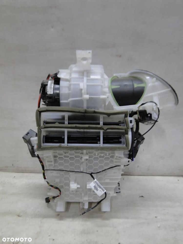 PEUGEOT 208 I NAGRZEWNICA DMUCHAWA NAWIEWU KLIMATYZACJI EUROPA