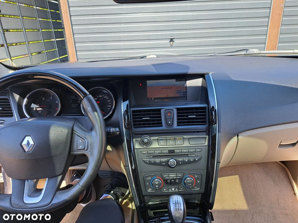 Renault Latitude - 8