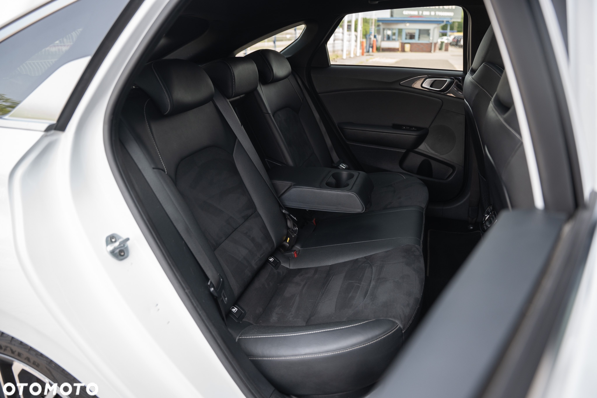 Kia ProCeed 1.4 T-GDI GT Line DCT - 33