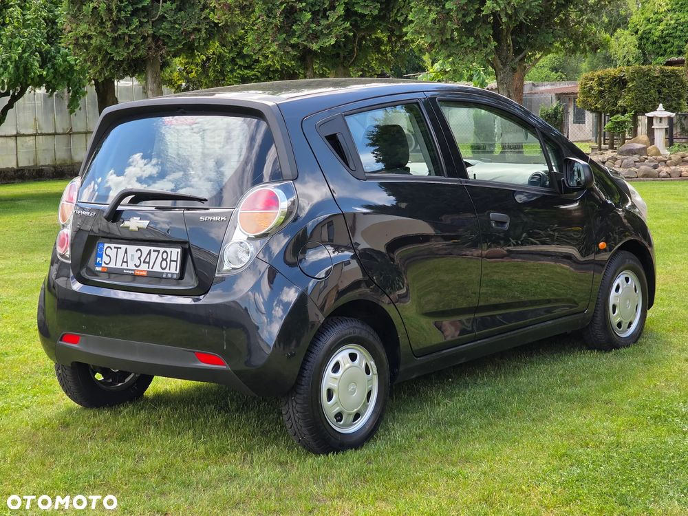Chevrolet Spark 1.0 LT - 10