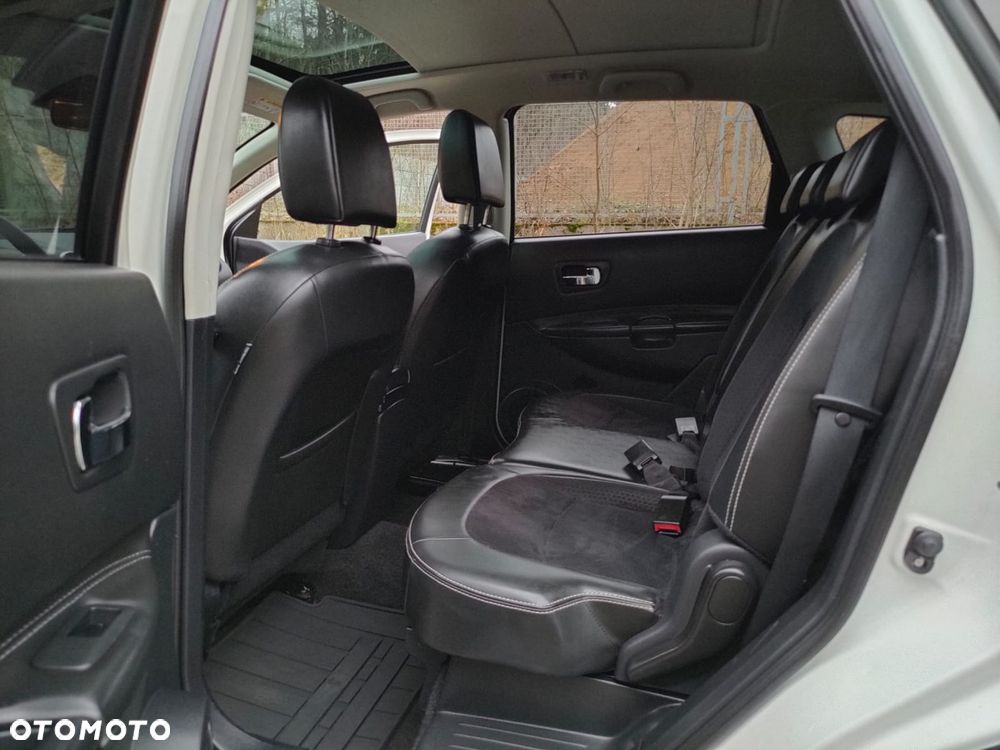 Nissan Qashqai+2 2.0 360 - 32