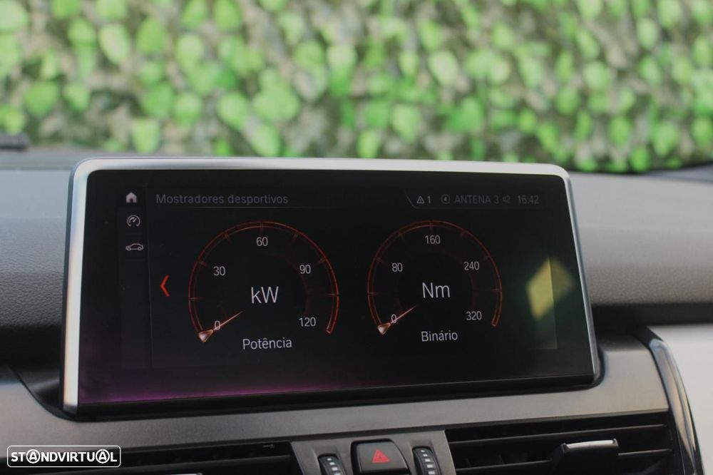 BMW 216 Active Tourer d Advantage Auto - 27