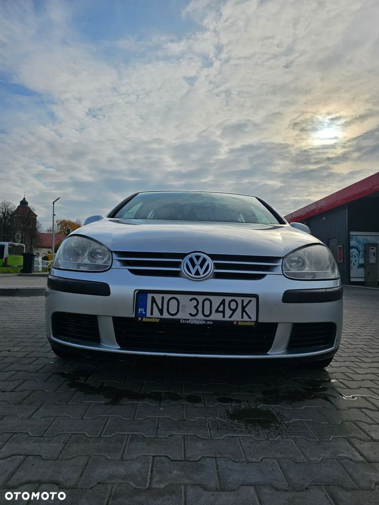 Volkswagen Golf V 1.6 Trendline - 16