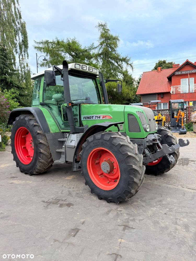 Fendt 714 Vario - 10