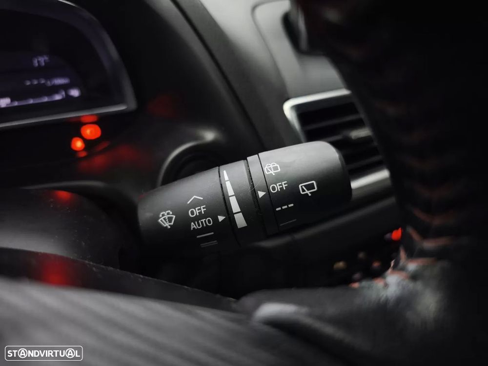 Mazda 3 Hatchback 1.5 Sky-D Excellence Navi - 26