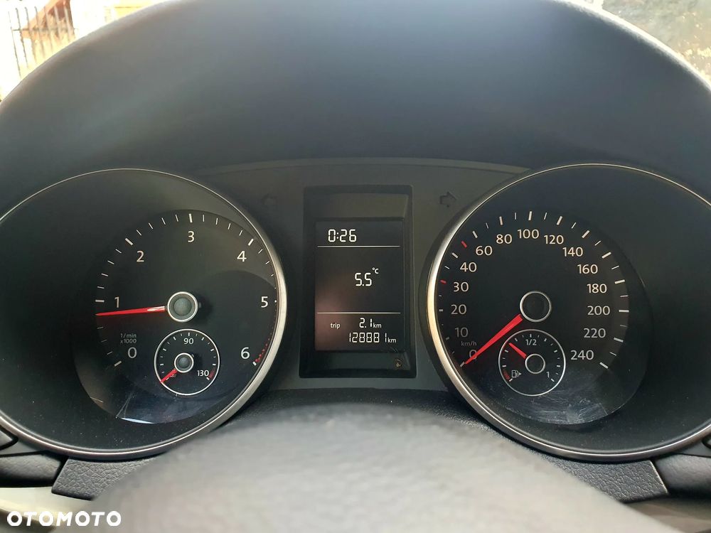Volkswagen Golf 1.6 TDI BlueMotion Technology Comfortline - 14