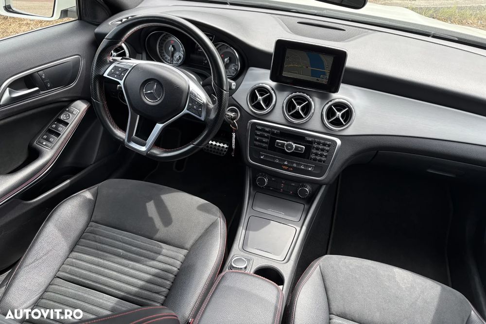 Mercedes-Benz GLA 200 7G-DCT AMG Line - 7