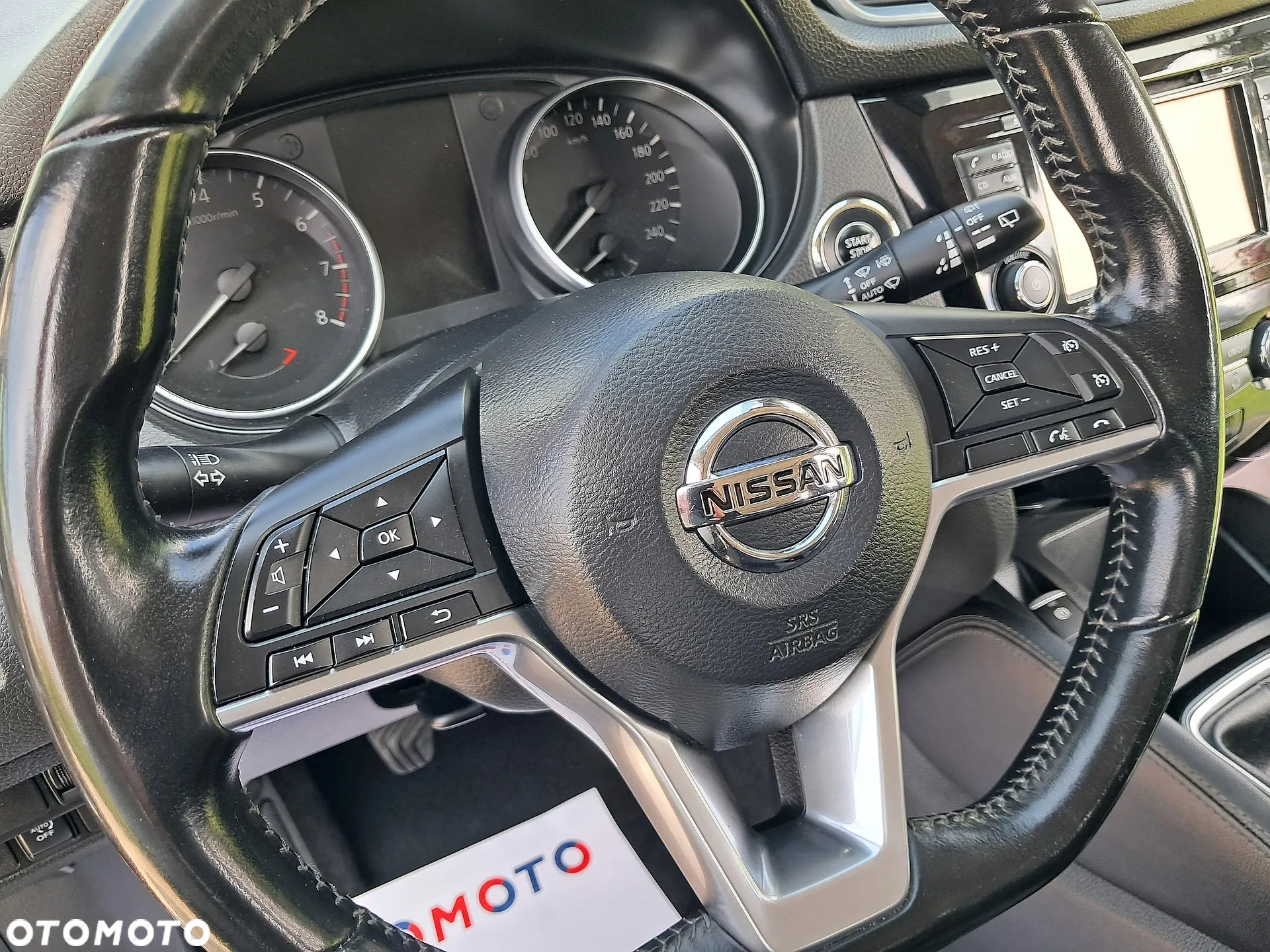 Nissan Qashqai - 11