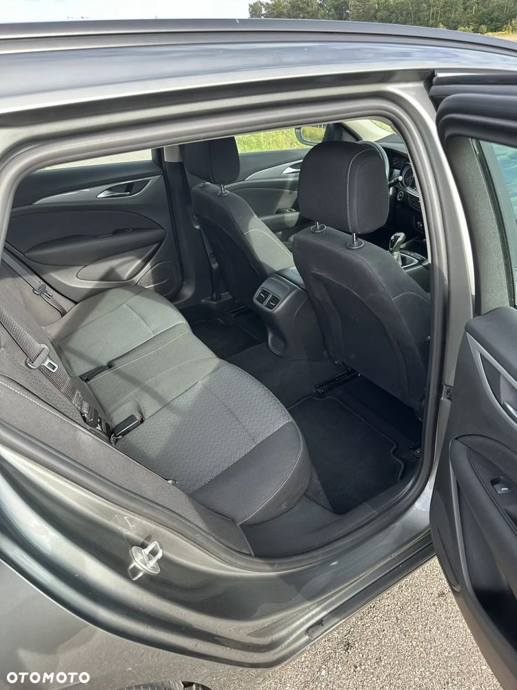 Opel Insignia 1.6 (118g) Business Edition - 12