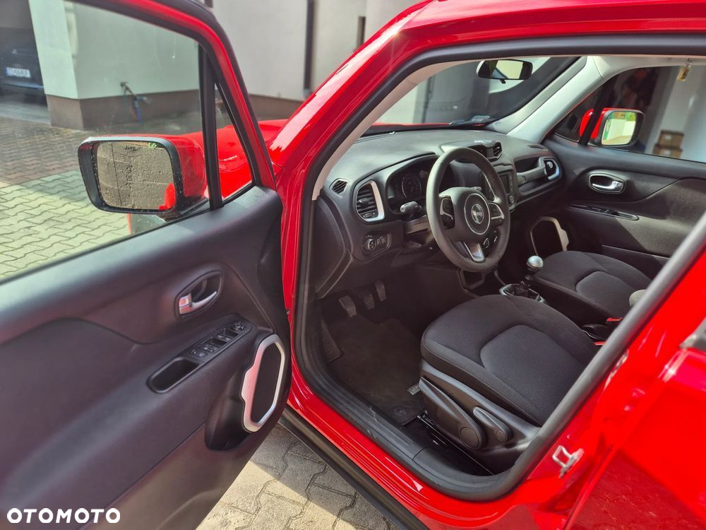 Jeep Renegade 1.6 E-TorQ Longitude FWD - 8