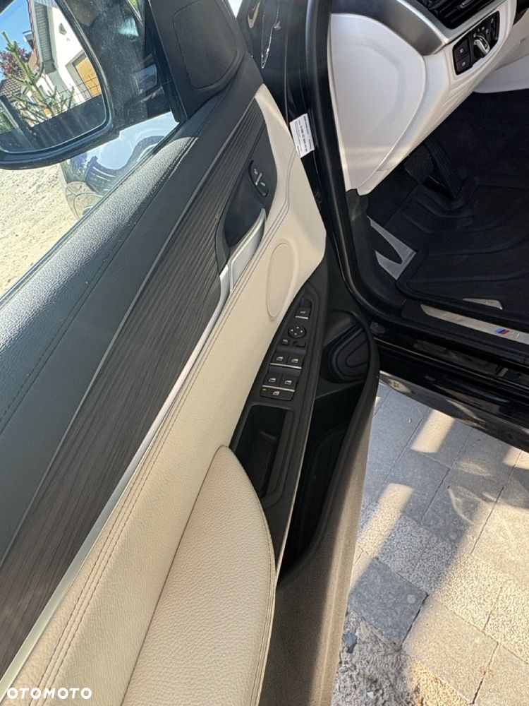 BMW X6 xDrive40d - 23