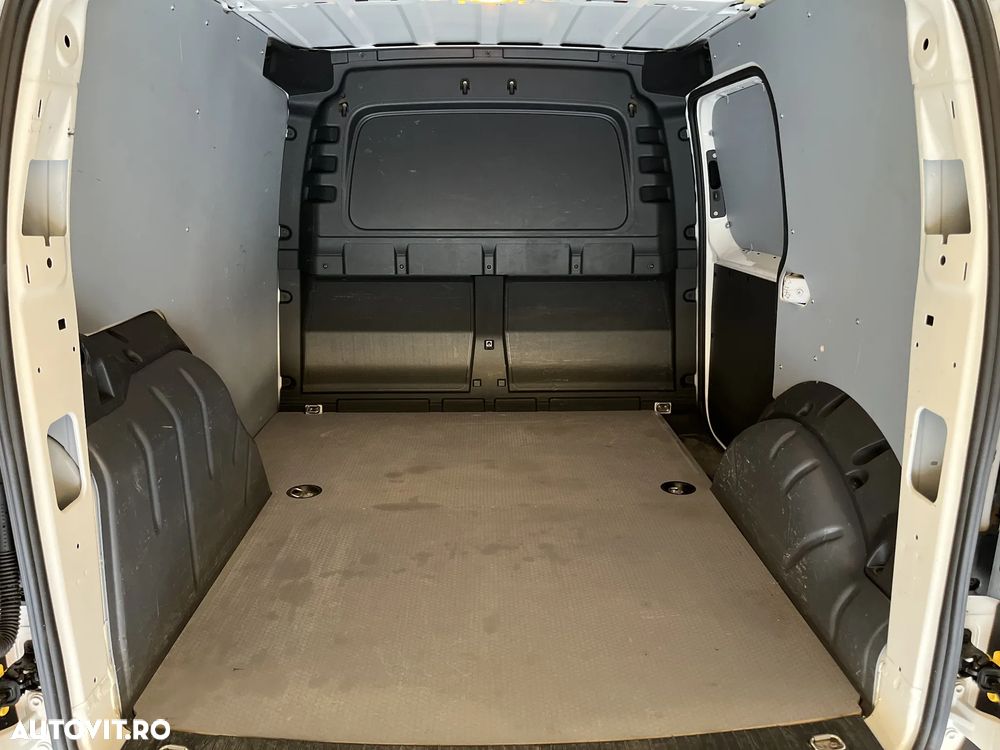 Volkswagen Caddy 2.0 TDI 75 kW - 13