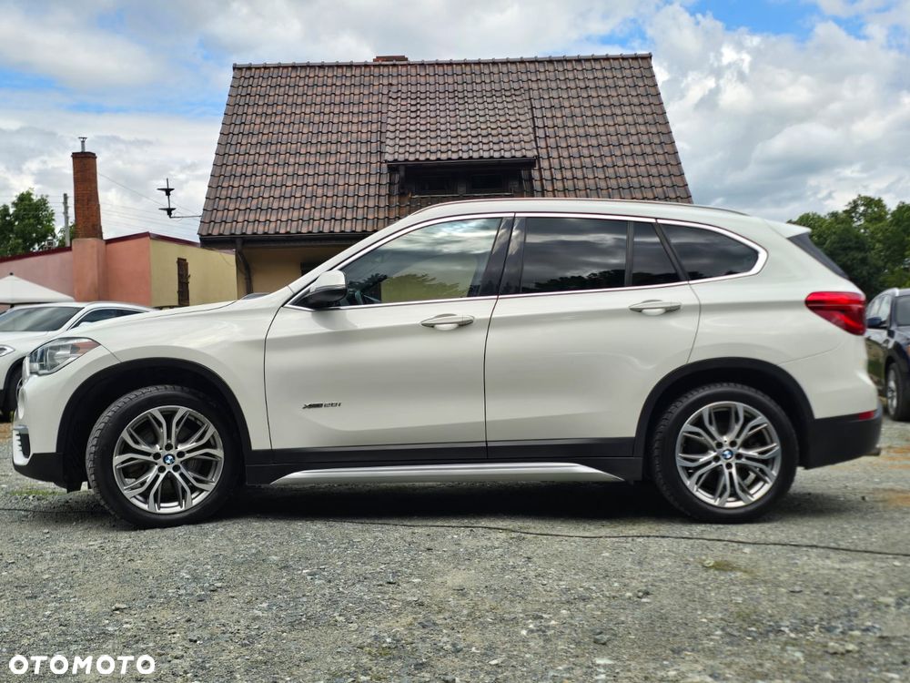 BMW X1 xDrive25i xLine - 21