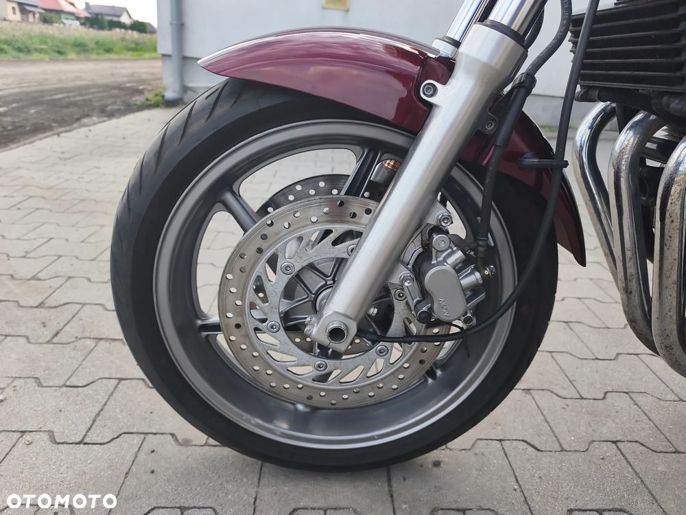 Honda CB - 8