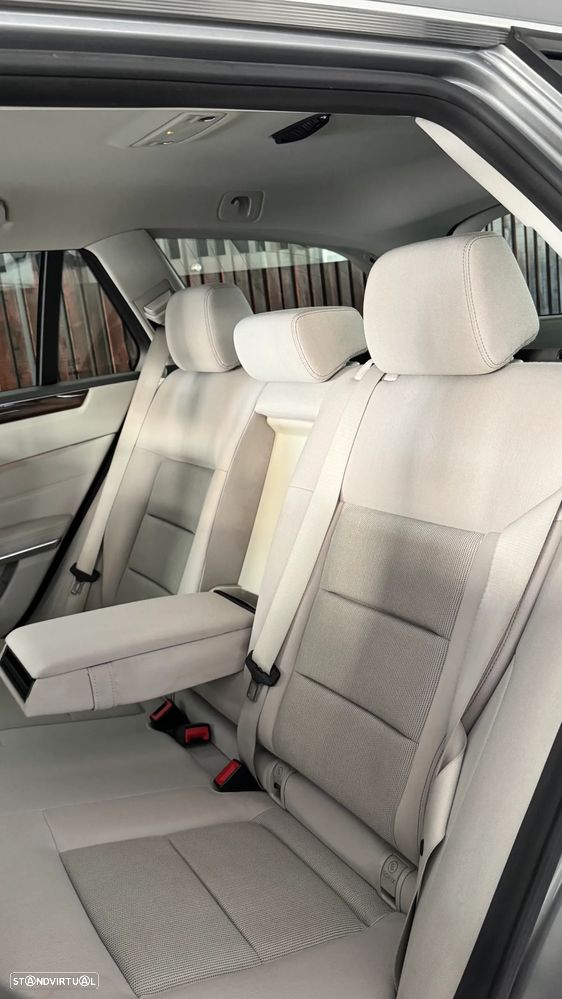 Mercedes-Benz E 300 Bluetec Hybrid Elegance - 20