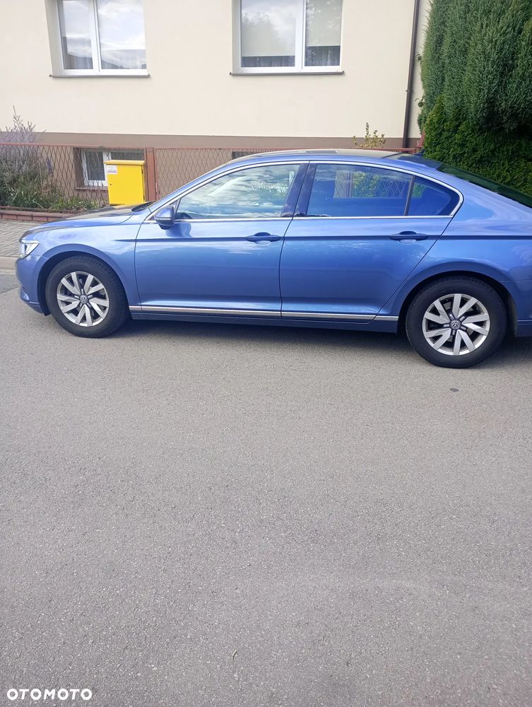 Volkswagen Passat - 6