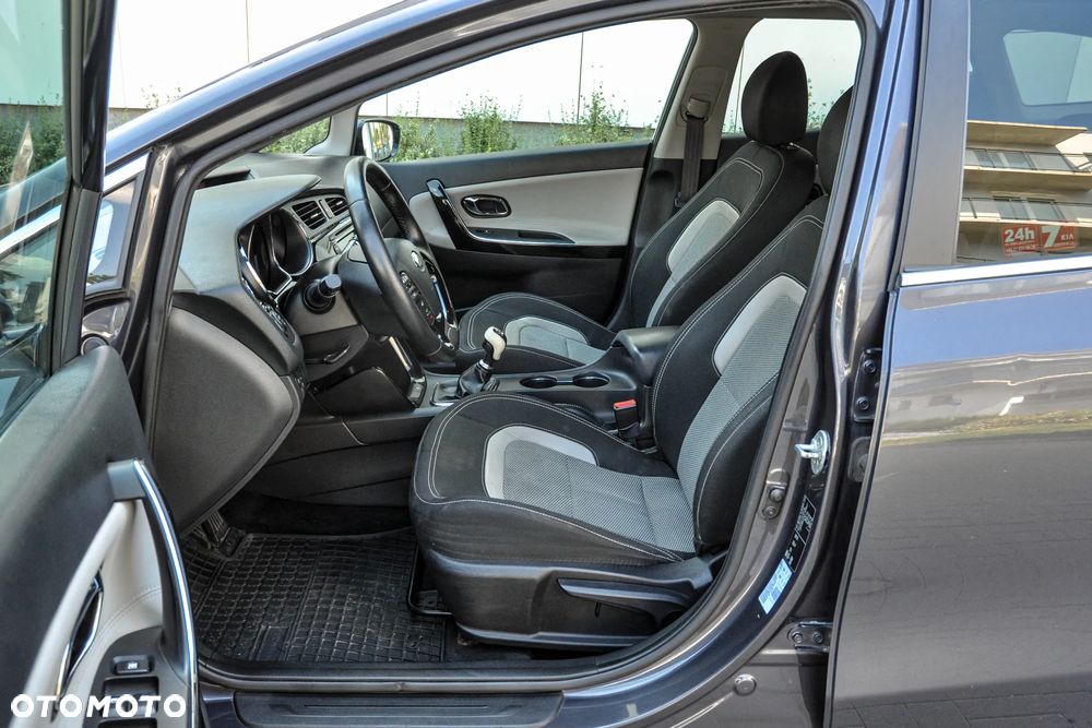 Kia Ceed - 7