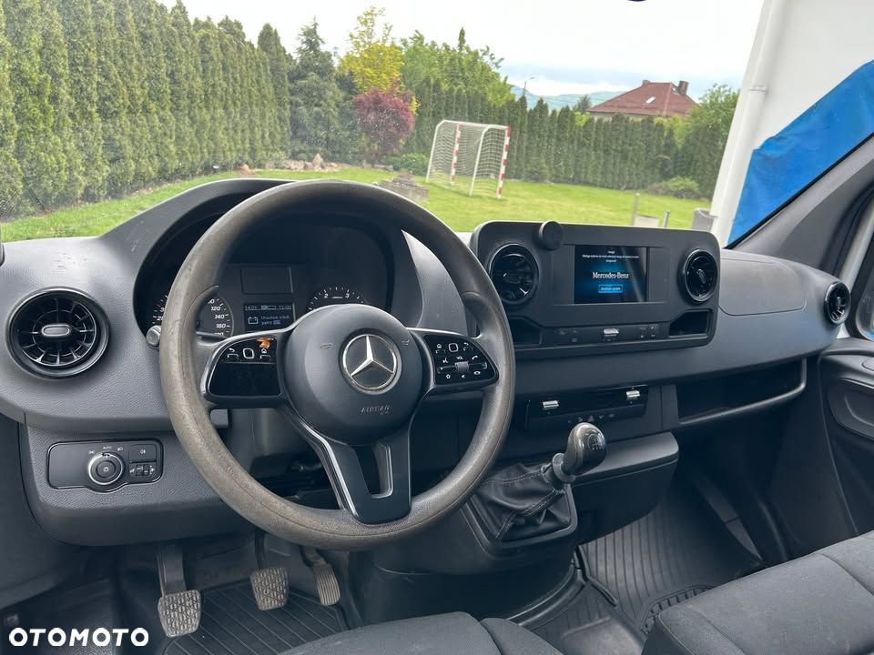 Mercedes-Benz sprinter - 19
