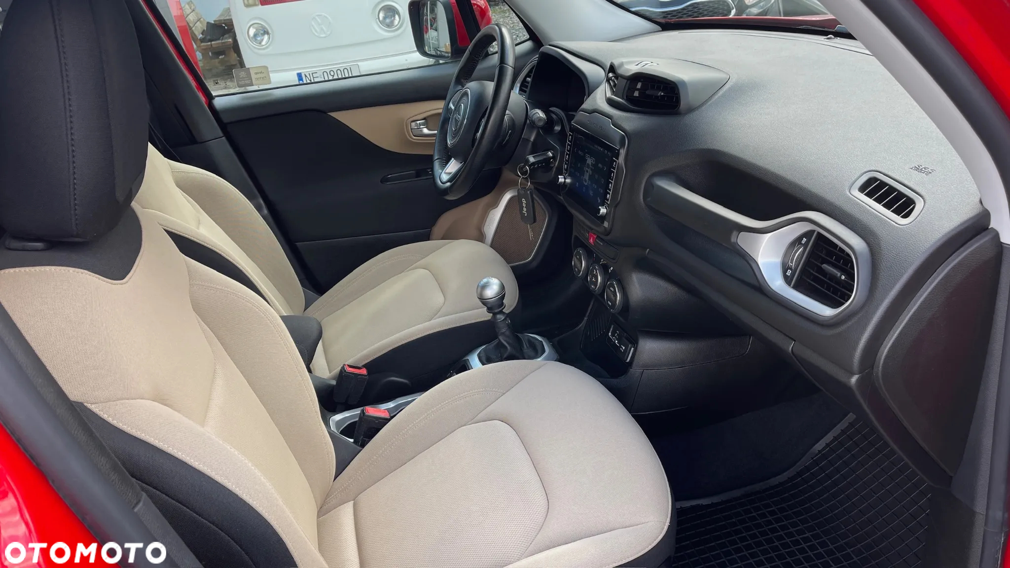 Jeep Renegade - 29