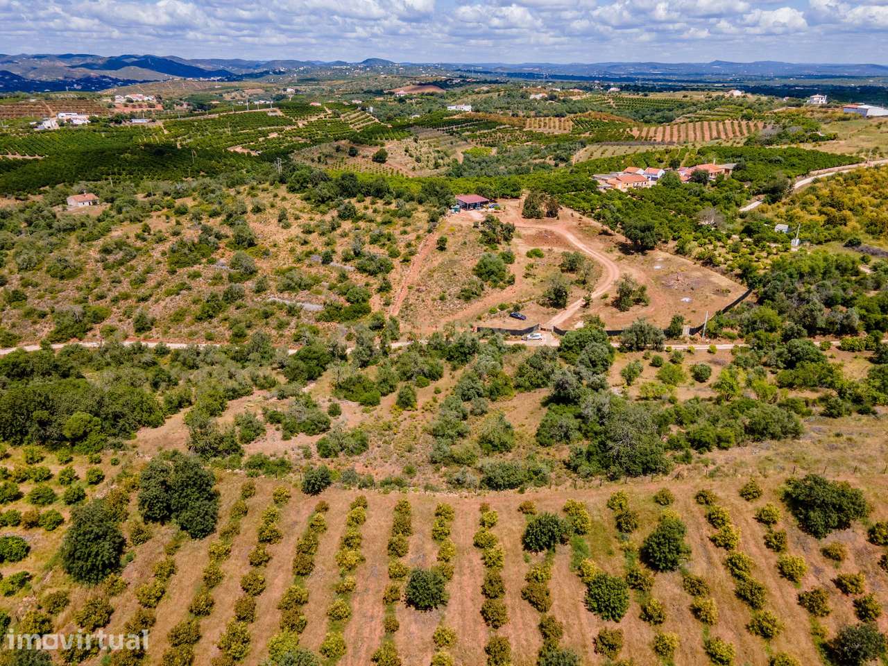 Terreno rústico em Torres e Cercas (Silves) – 2670 m2, bons acessos e - Grande imagem: 4/11