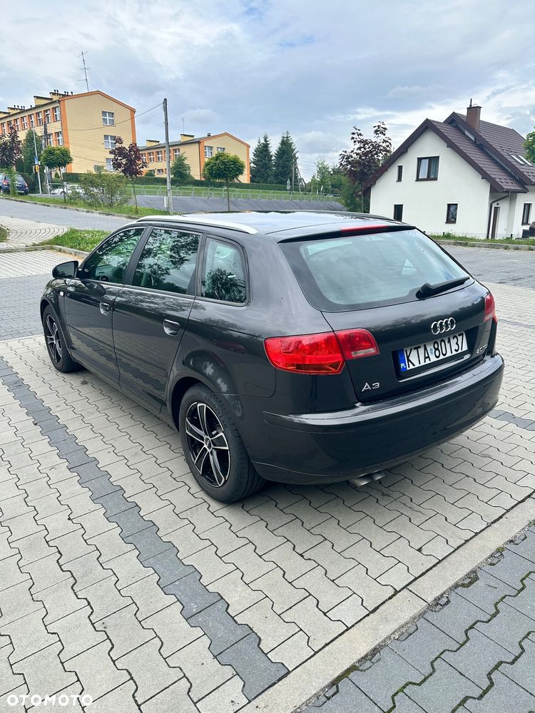 Audi A3 Sportback 2.0 TDI Ambition - 11