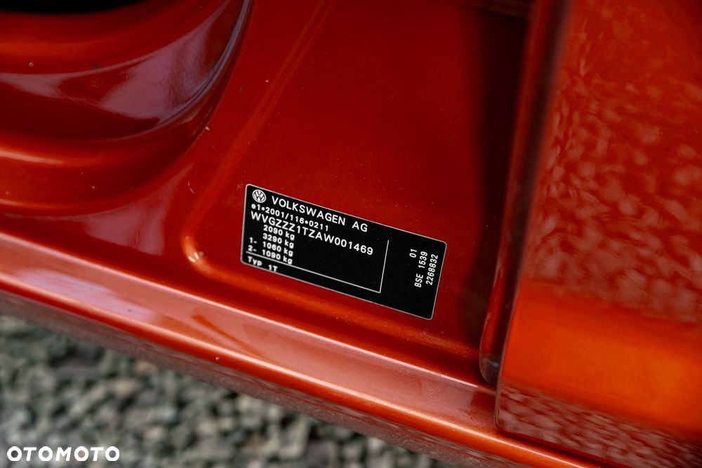 Volkswagen Touran 1.6 - 18