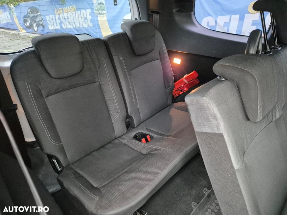 Dacia Lodgy - 11
