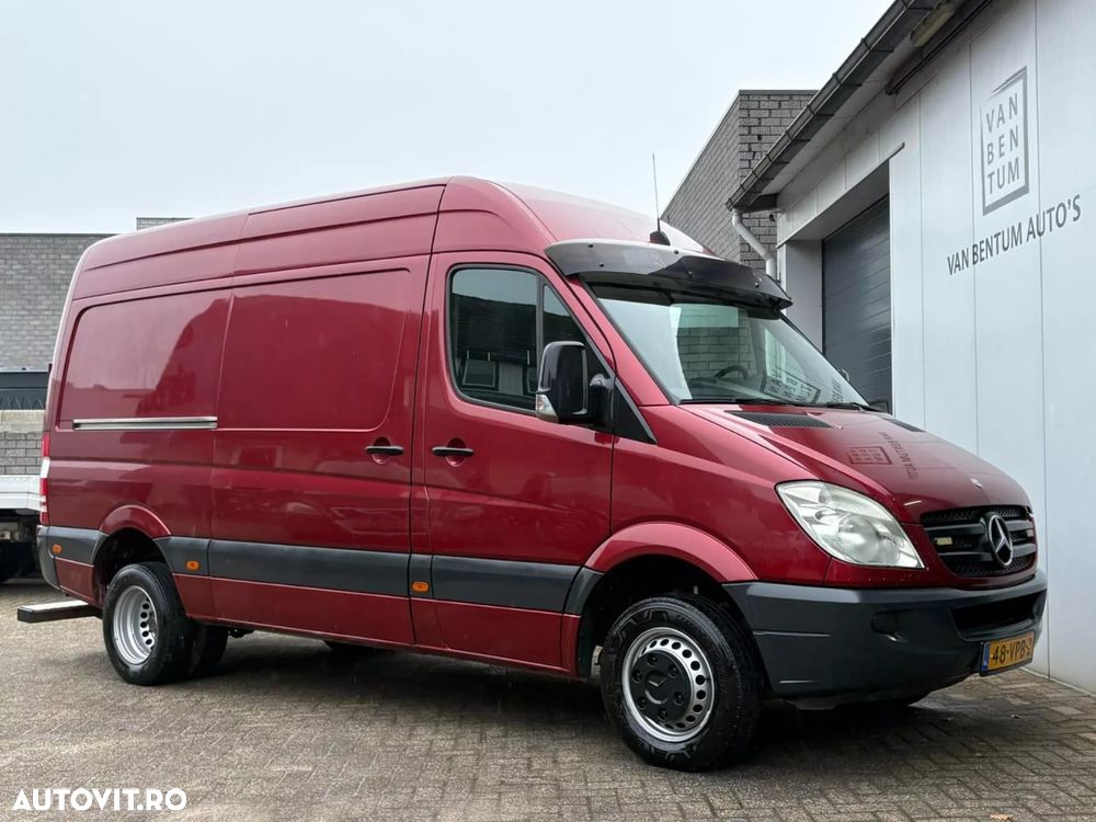 Mercedes-Benz Sprinter - 1