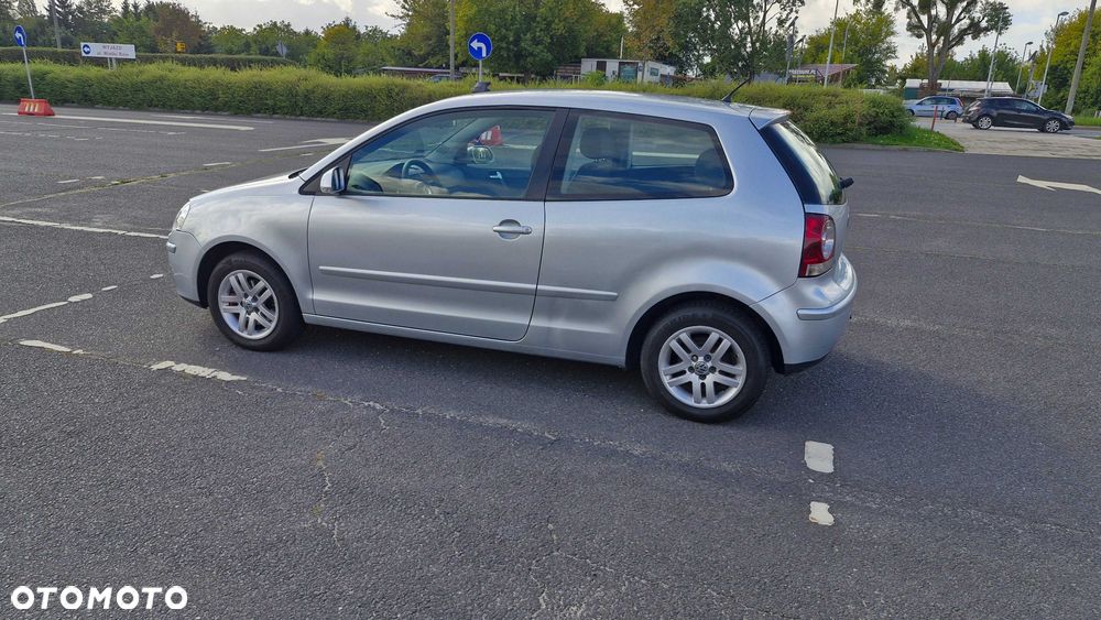 Volkswagen Polo - 3