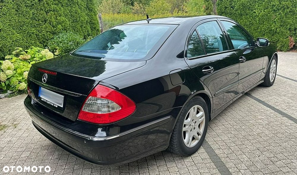 Mercedes-Benz Klasa E - 19