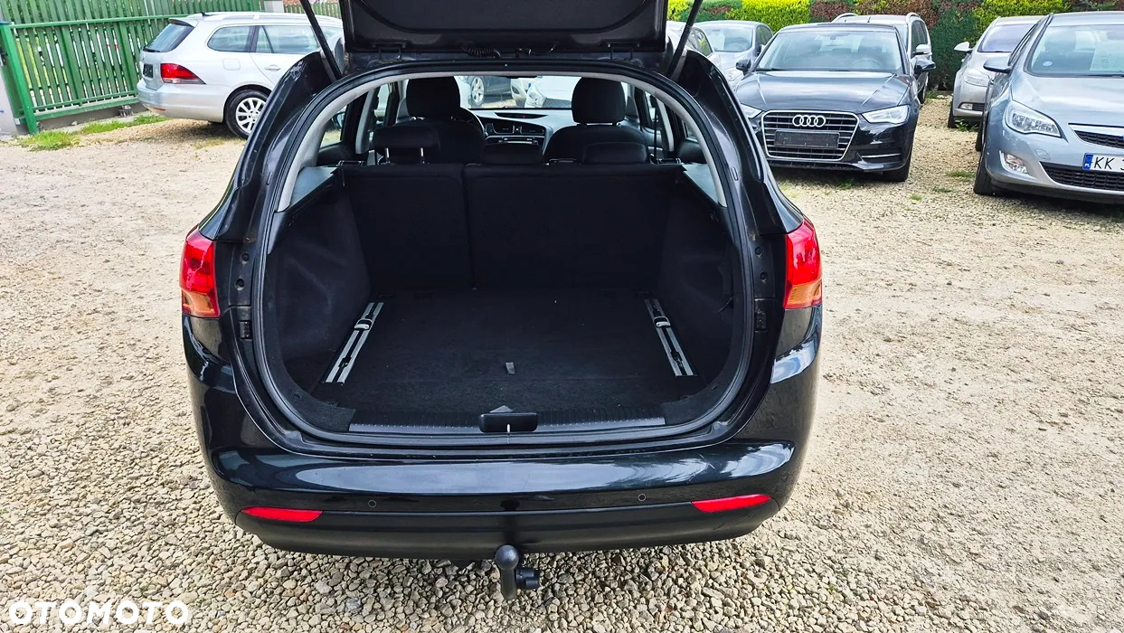 Kia Ceed Cee'd 1.6 GDI XL - 33