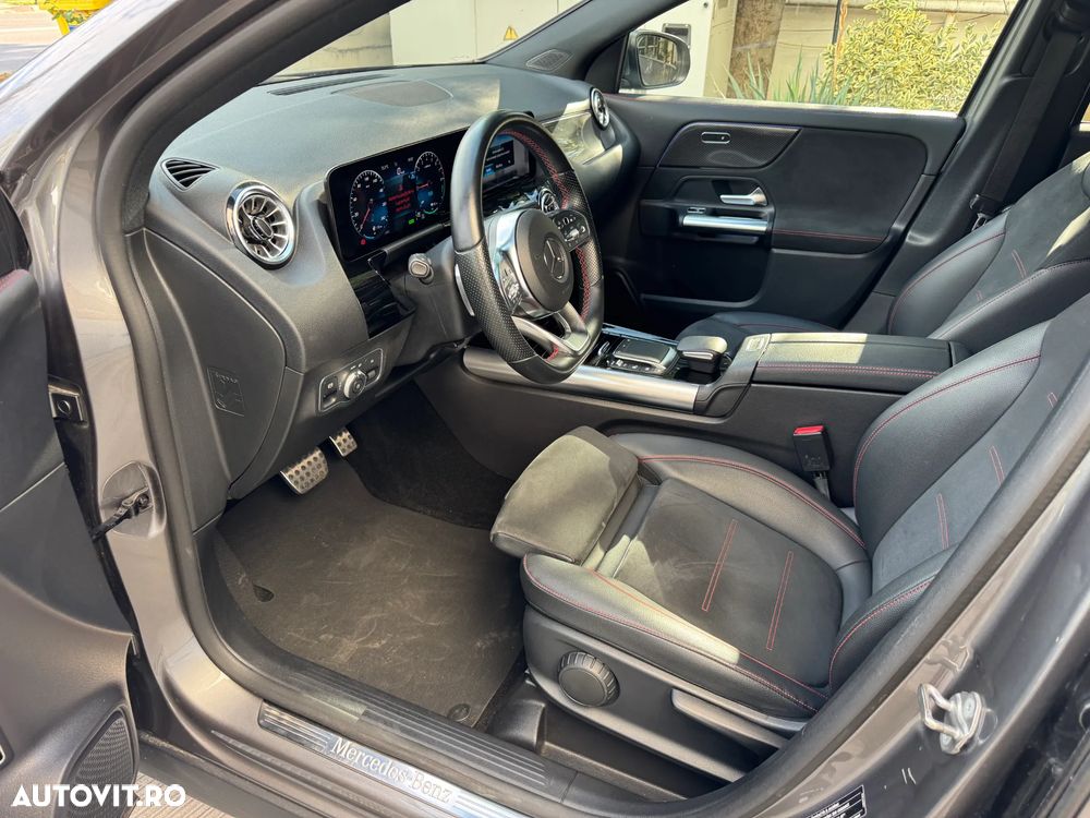 Mercedes-Benz GLA - 5