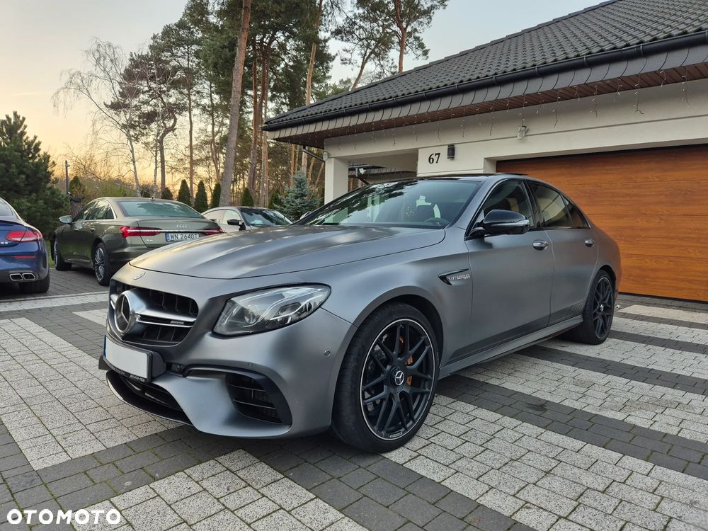 Mercedes-Benz Klasa E AMG 63 S 4Matic AMG Speedshift 9G-MCT Edition 1