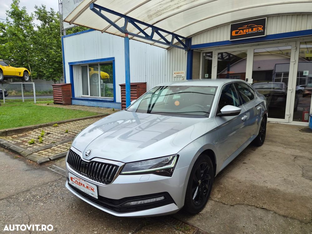 Skoda Superb 2.0 TDI DSG Ambition - 2
